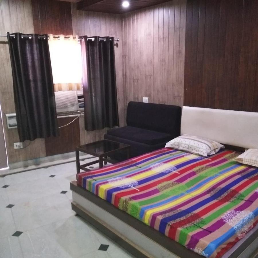 Hotel Divya Rishīkesh Buitenkant foto